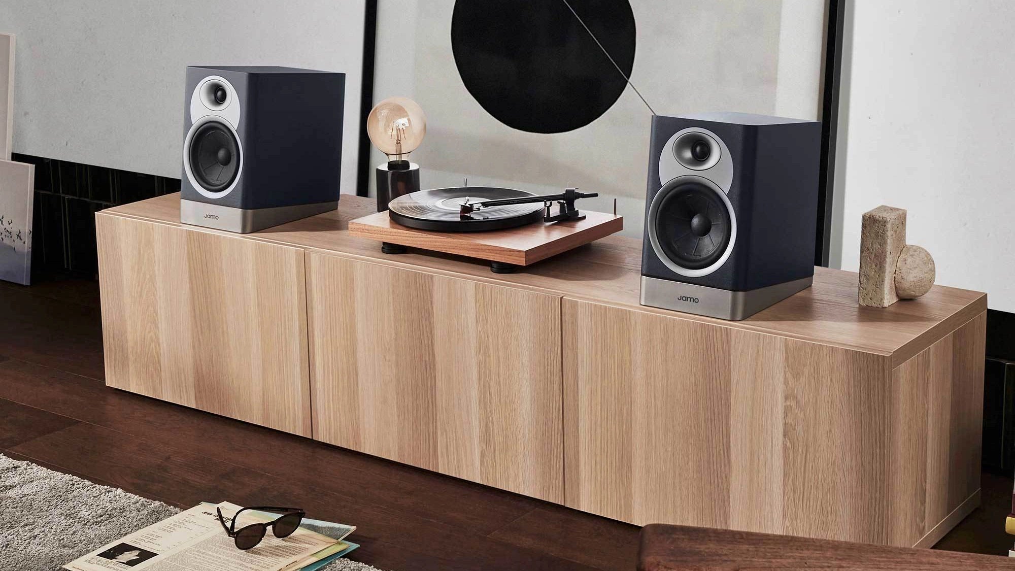 S7-15B-Blue-On-Modern-Console-With-Art_DESKTOP